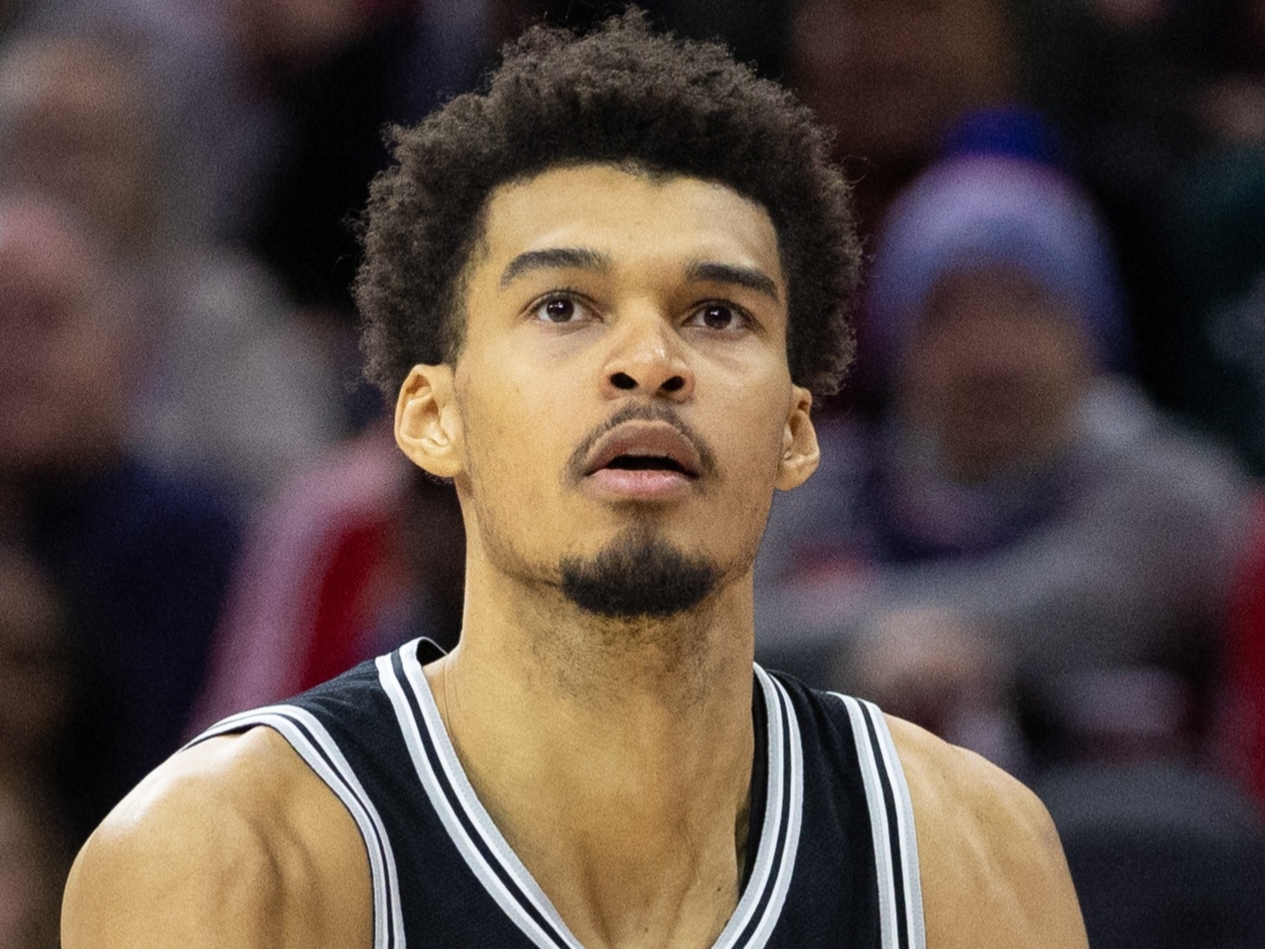 九游在线入口 -圣安东尼奥马刺内部会议纪要流出——冲刺阶段官宣签约,NBA季后赛使命明确,赛程密集仍需轮换的简单介绍 九游在线入口 -圣安东尼奥马刺内部会议纪要流出——冲刺阶段官宣签约,NBA季后赛使命明确,赛程密集仍需轮换的简单介绍