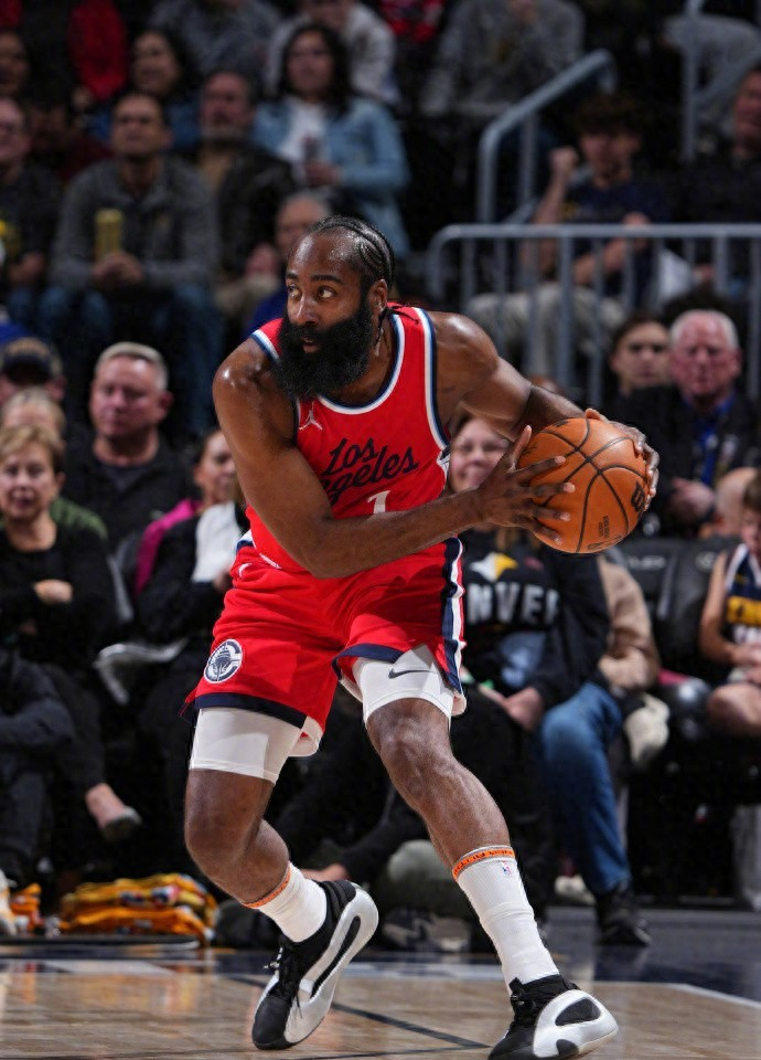 九游在线入口 -关于NBA总决赛赛程吃紧，拉齐奥集结日刷新队史纪录，更衣室稳定，赛季目标并未改变的信息