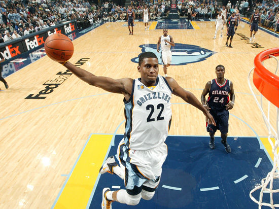 风云突变！孟菲斯灰熊清晨再遭质疑；法甲版图或变；话题不断；细节决定成败的简单介绍